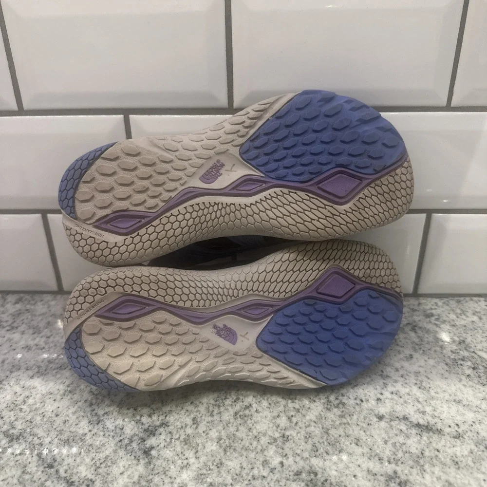 North Face Hedgehog Sandal II - Youth 3 Purple Closed Toe Waterproof Hiking Camp